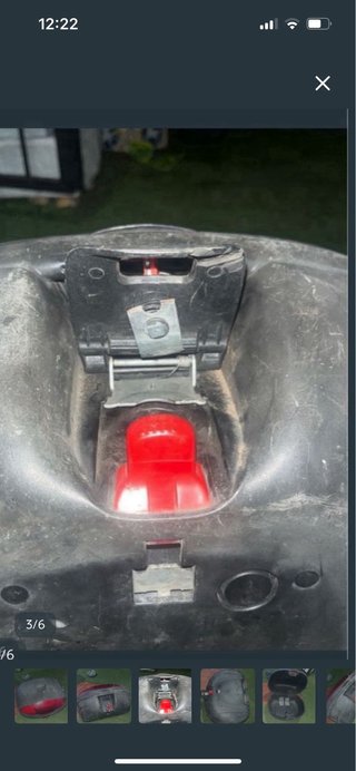 Baúl moto con soporte