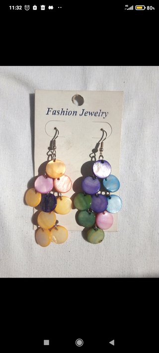 Pendientes de conchas multicolor