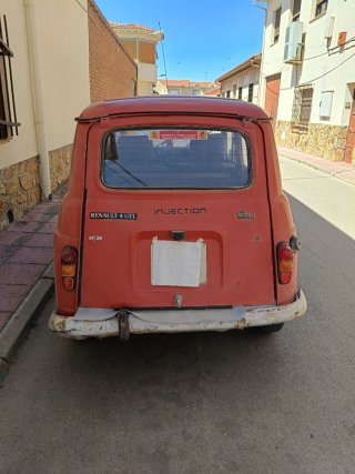 Renault 4 E-TECH 1994