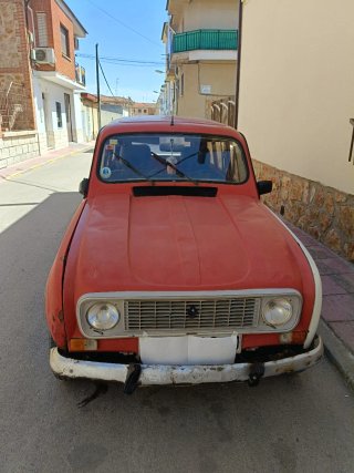 Renault 4 E-TECH 1994