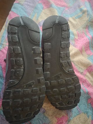 Zapatillas Nike MD Runner Granate Talla 43