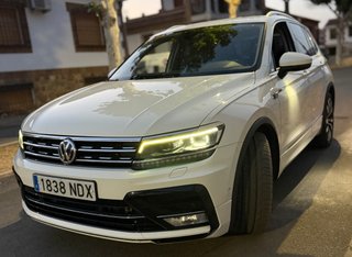 Volkswagen Tiguan R-Line 2.0 TDI 190 CV 4Motion