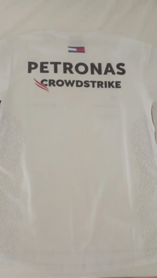 Camiseta Oficial Mercedes-AMG Escudería