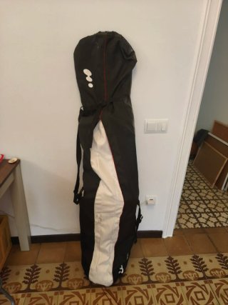 Tabla de snowboard + casco + gafas + funda