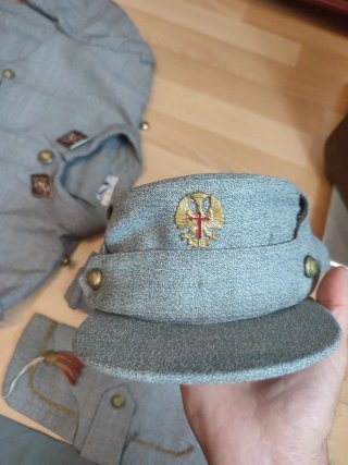 Lote uniformes militares españoles antiguos