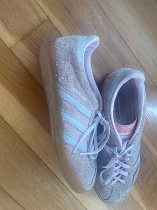 Zapatillas Adidas Beige y Rosa