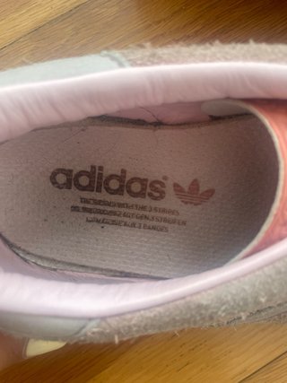 Zapatillas Adidas Beige y Rosa