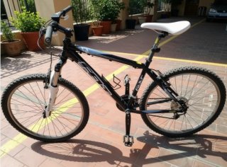 Bicicleta Felt 600.Muy poco uso.Guardada Interior.