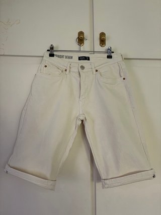 Pantalón corto vaquero recto hombre