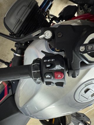 BMW R nineT 1200 Plata y Roja