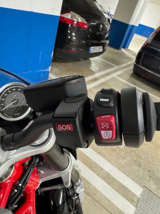 BMW R nineT 1200 Plata y Roja