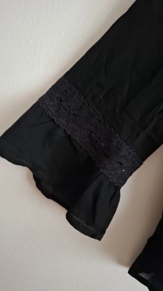 BLUSA NEGRA