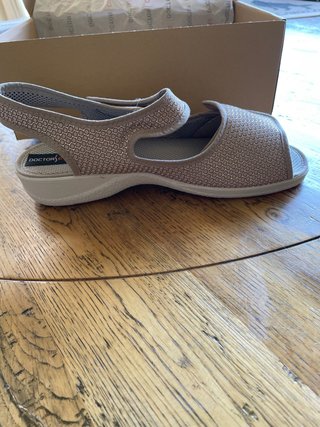 Sandalias Doctor Cutillas Talla 40 Beige/Gris