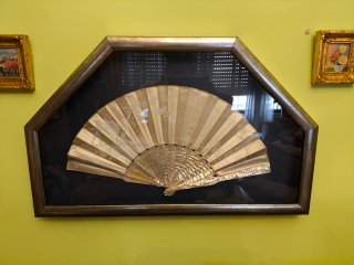 Abanico de Nacar antiguo enmarcado