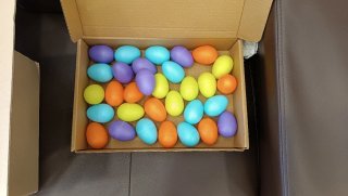 Huevos musicales colores variados