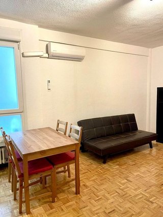 Piso en alquiler en Cuatro Caminos en Madrid