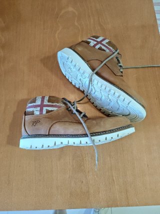 Botas de piel marrones talla 40
