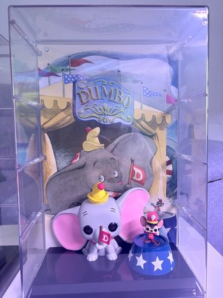 Disney Showcase - Dumbo
