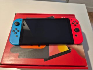 Nintendo Switch OLED Blu/Rosso