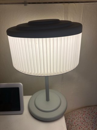Lámpara de mesa Ikea verde menta