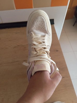 Jordan Beige y Rosa