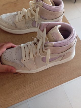 Jordan Beige y Rosa