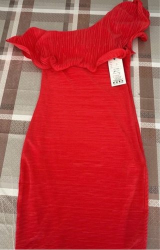Vestido Jiro Rojo con Volantes