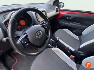 Toyota Aygo 1.0 70 x-play