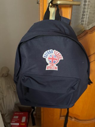 Grembiule scuola e zaino