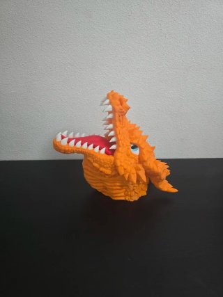 Cabeza Charizard Pokémon Realista 1/1