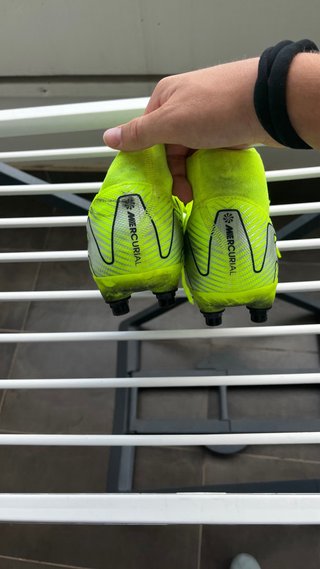 Scarpe da calcio Nike Mercurial taglia 43