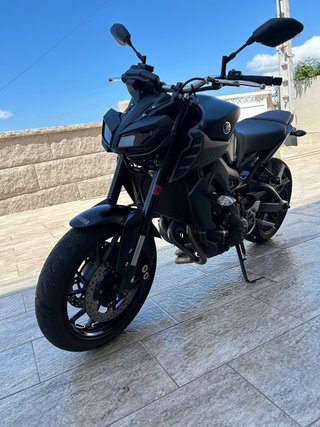 Yamaha MT-09 V2 2021 - 31.700 km