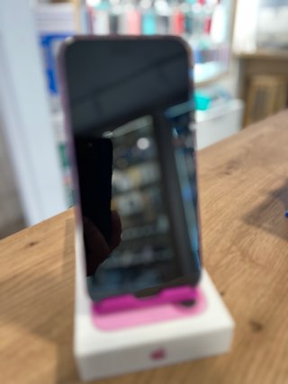 iPhone 16 Plus 128GB Rosa Seminuevo