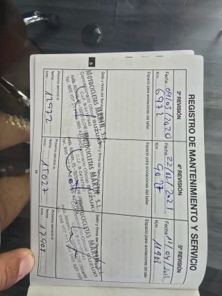 Suzuki Intruder 2017 - 21.000 km