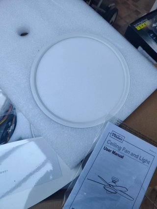 Ventilador de techo Vonluce nuevo