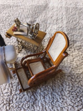 Casa de muñecas maquina de coser palacio de muñeca