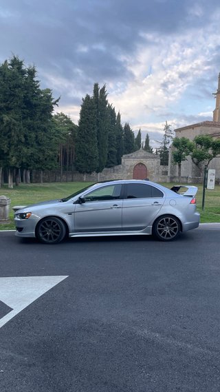 Mitsubishi Lancer