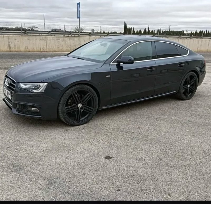 Audi A5 2013 - foto 1