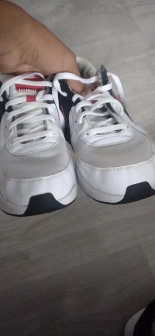 Nike Air Max Blancas y Rojas