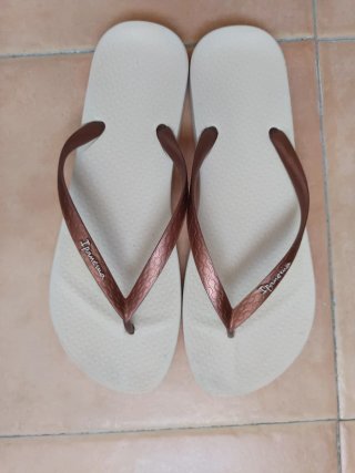 Chanclas Ipanema Beige/Marrón Talla 41.