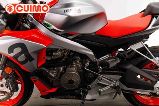APRILIA TUONO 660