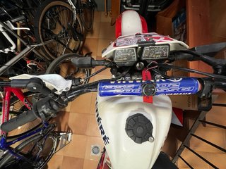 Yamaha Tenere 1vj Roja y Blanca