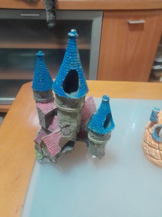 Adornos acuario Castillo y Piña