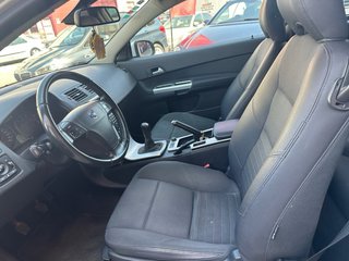 Volvo C30 2012 diesel, 131000kms, NACIONAL