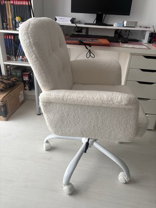 Silla de escritorio giratoria blanca