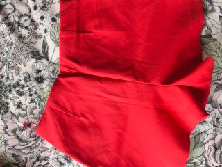 Shorts rojos efecto falda Zara