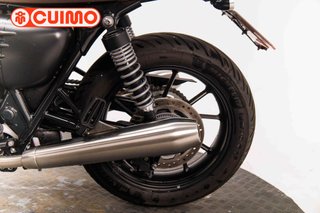 TRIUMPH SPEED TWIN 900