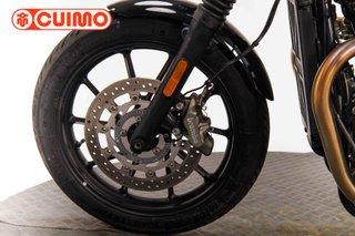 TRIUMPH SPEED TWIN 900