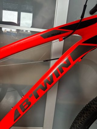 Bicicleta BTWIN Roja