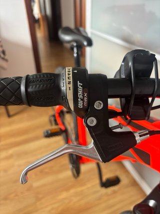Bicicleta BTWIN Roja